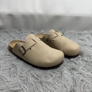 Cushionaire  Slip-On Clogs